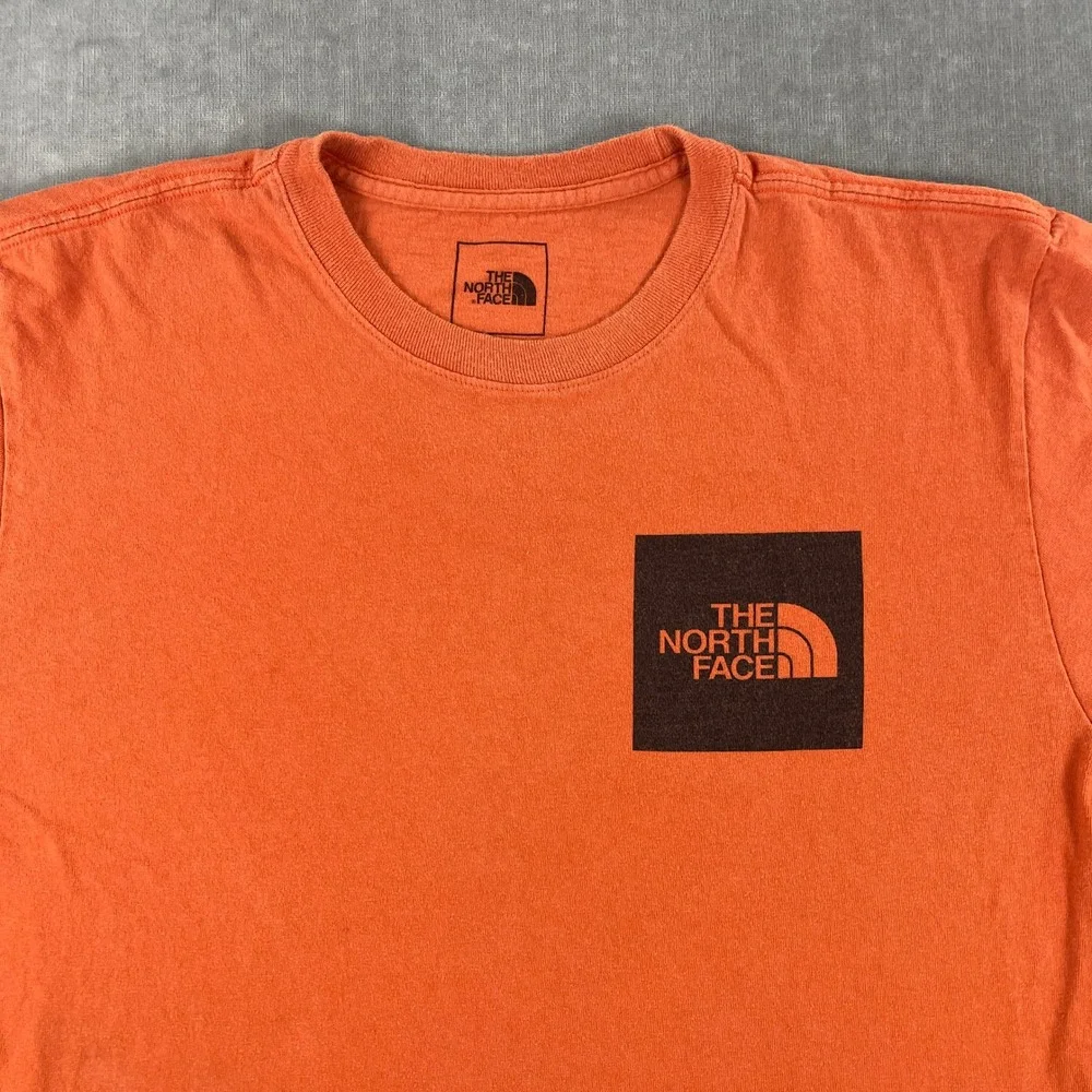 The North Face Mens Large Orange Short Sleeve Logo Graphic T-Shirt